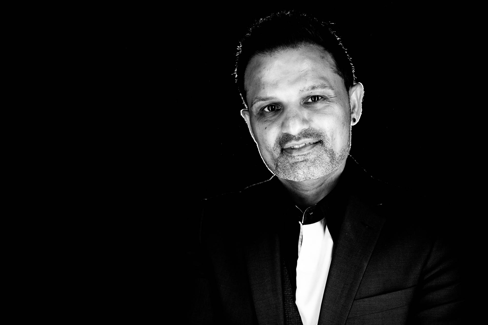 Export x3 Headshot  06489 Dez 01 2019 Headshots 2019  Miro Nicole Nadine 2